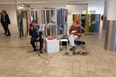 19-PXL_20251005_140104627